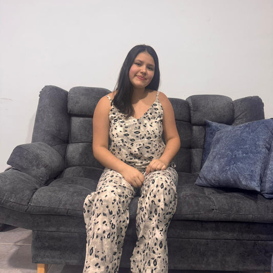 PIJAMA DE BLUSA Y SHORT Super suave y fresco